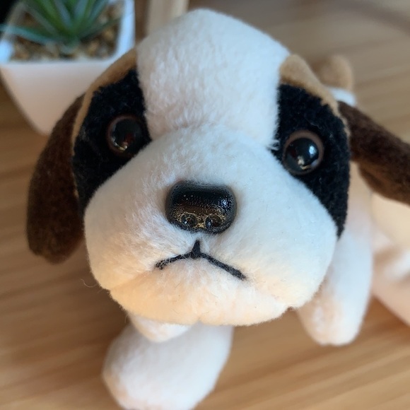 TY Beanie Babies Bernie The St. Bernard 1996 Cream Tan Black With Original Tag - Picture 1 of 10
